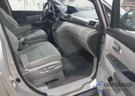 2015 Honda Odyssey Lx z USA, uszkodzony, nr VIN 5FNRL5H29FB029671